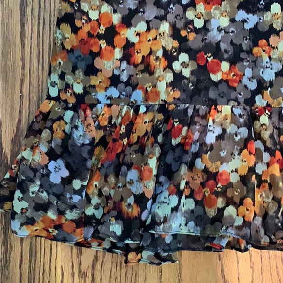 Olivaceous Razorback Tank - Picture 3 of 7